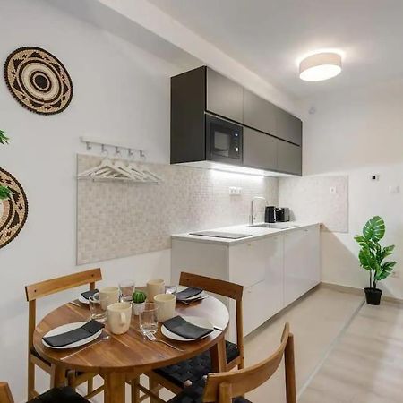 Apartamento Terrace Vista-Modern 2Br Retreat Budapest Exterior foto