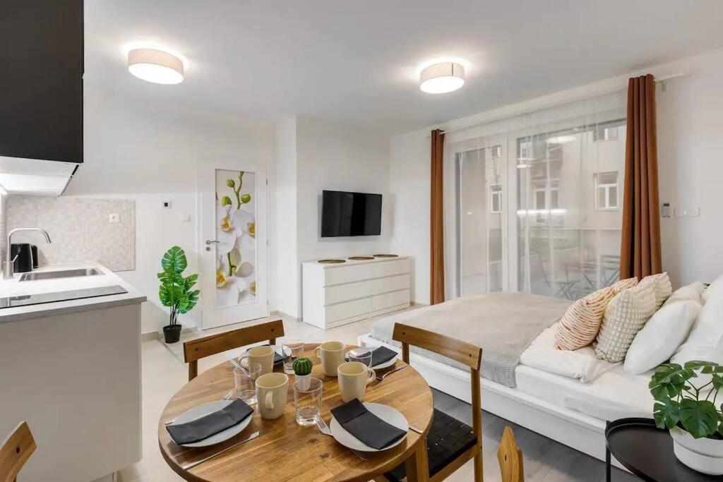 Apartamento Terrace Vista-Modern 2Br Retreat Budapest Exterior foto